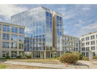 More details for 13 Avenue Morane Saulnier, Vélizy-Villacoublay - Office for Lease