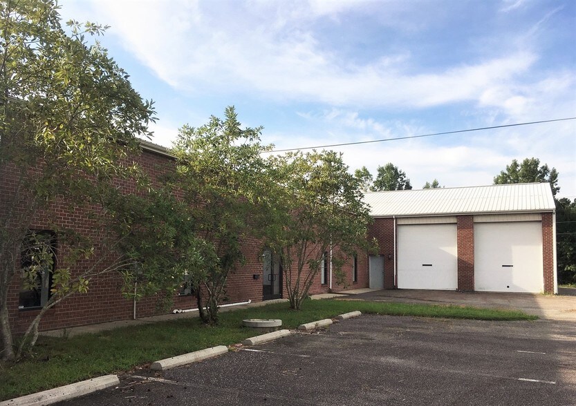 9315 Pocahontas Trl, Providence Forge, VA for sale - Building Photo - Image 1 of 1