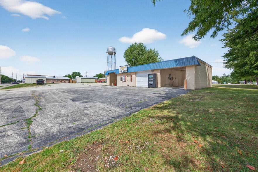 115 E Booneslick Rd, Jonesburg, MO for sale - Building Photo - Image 2 of 19