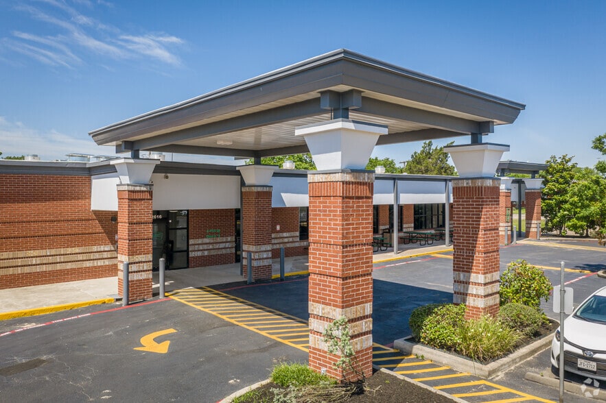 2616 Blodgett St, Houston, TX for lease - Building Photo - Image 3 of 17