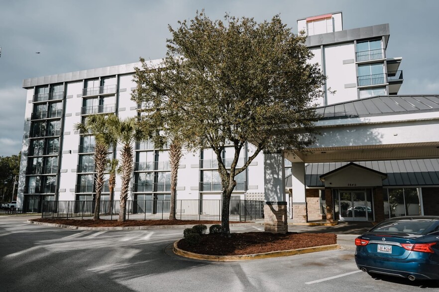 3640 Dorchester Rd, North Charleston, SC for sale - Building Photo - Image 3 of 3