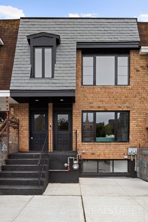 110 McKibben St, Brooklyn, NY for sale Primary Photo- Image 1 of 23