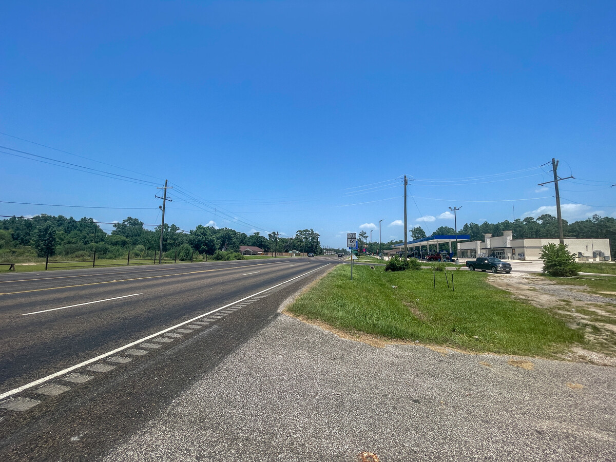 1290 Highway 12, Vidor, TX 77662 | LoopNet