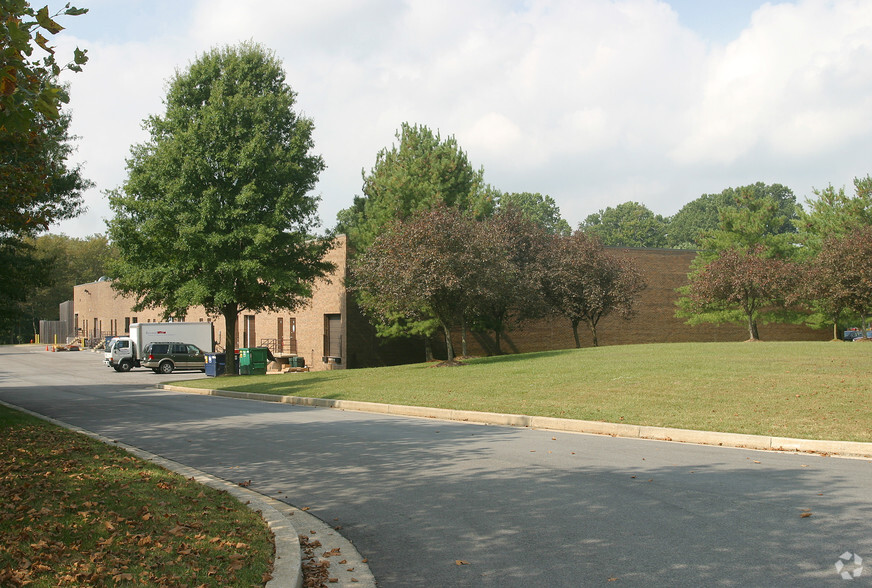 9221 Rumsey Rd, Columbia, MD for lease - Building Photo - Image 2 of 4