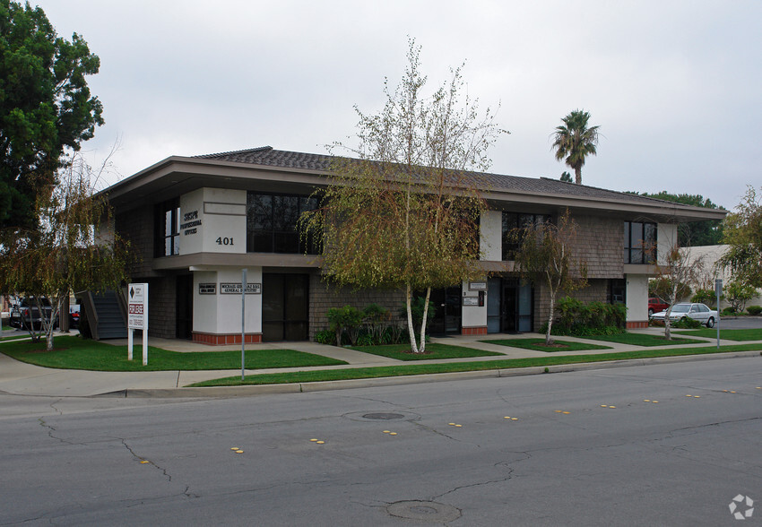 401 Mobil Ave, Camarillo, CA for lease - Building Photo - Image 1 of 9