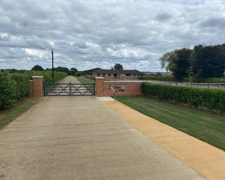 Astrop Rd, Banbury for lease - Building Photo - Image 2 of 7