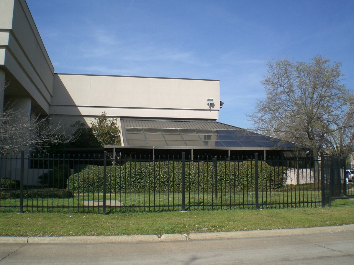View Photo