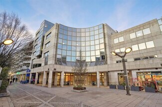 More details for 14 Place Marie - Jeanne Bassot, Levallois-Perret - Office for Lease