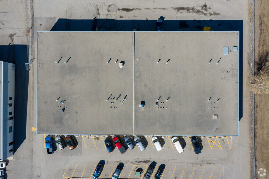 6303 Burbank Rd SE, Calgary, AB for lease - Aerial - Image 3 of 5