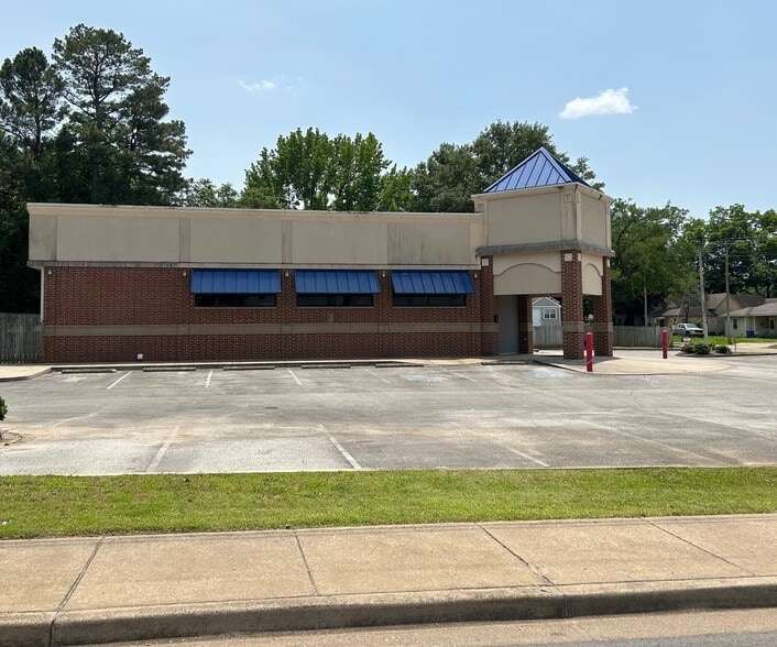 533 W Nettleton Ave, Jonesboro, AR for lease - Building Photo - Image 3 of 16