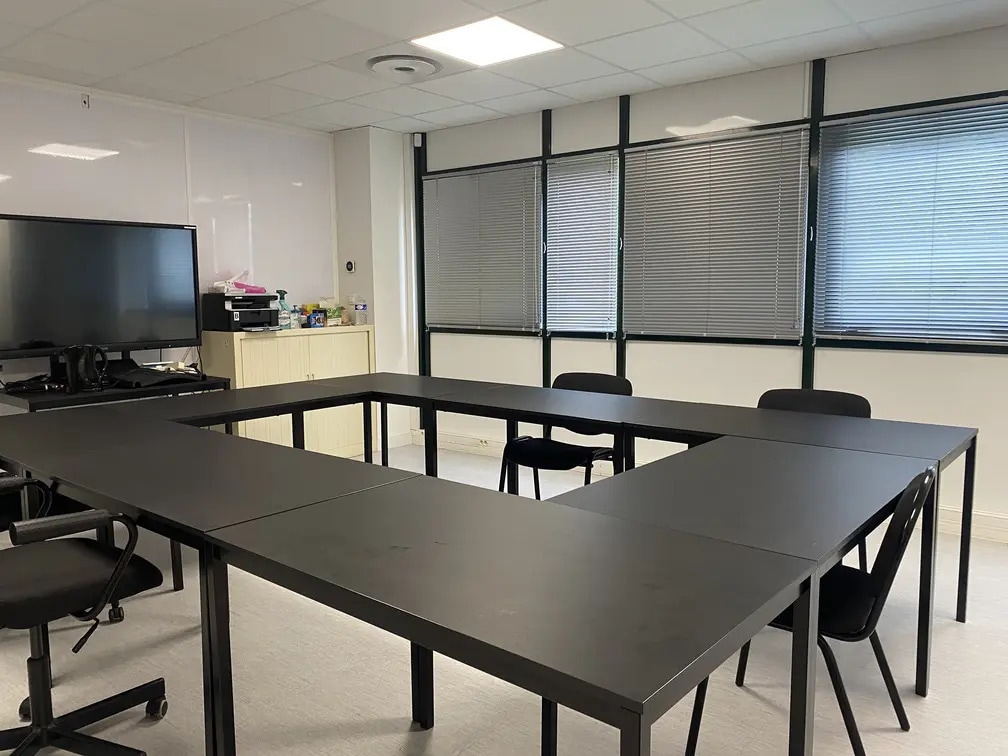 Office in Nantes for lease Interior Photo- Image 1 of 6