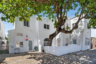 CAZA AZUL - Investment Property