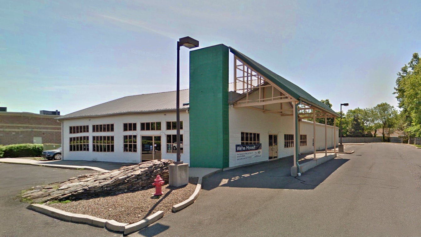 825 Bridgeport Ave, Milford, CT 06460