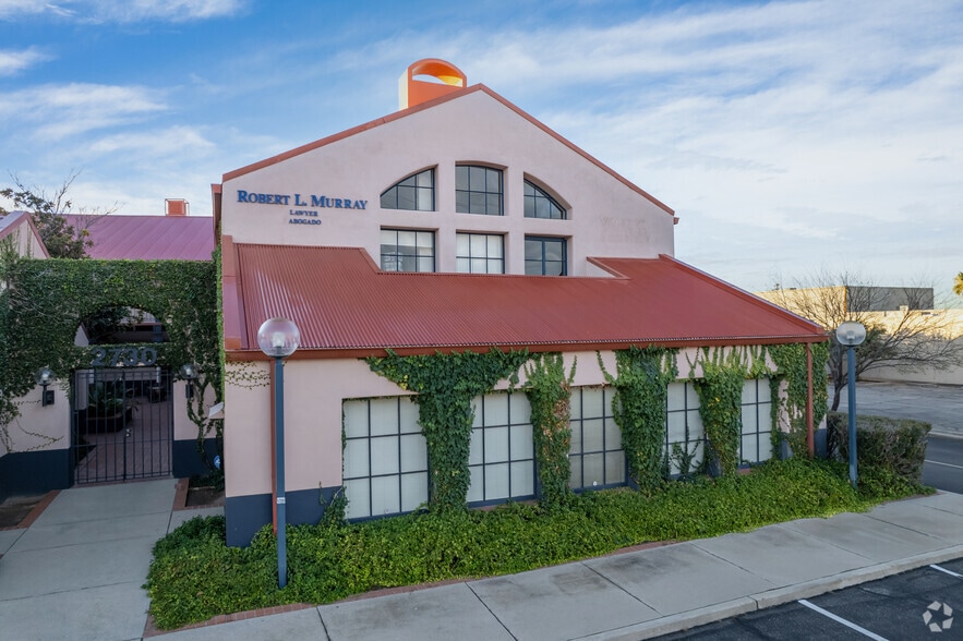 2730 E Broadway Blvd, Tucson, AZ for lease - Building Photo - Image 1 of 8