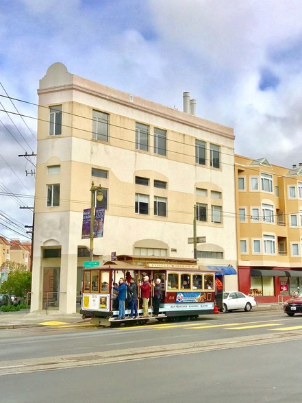 665 Chestnut St, San Francisco, CA for lease - Building Photo - Image 2 of 12