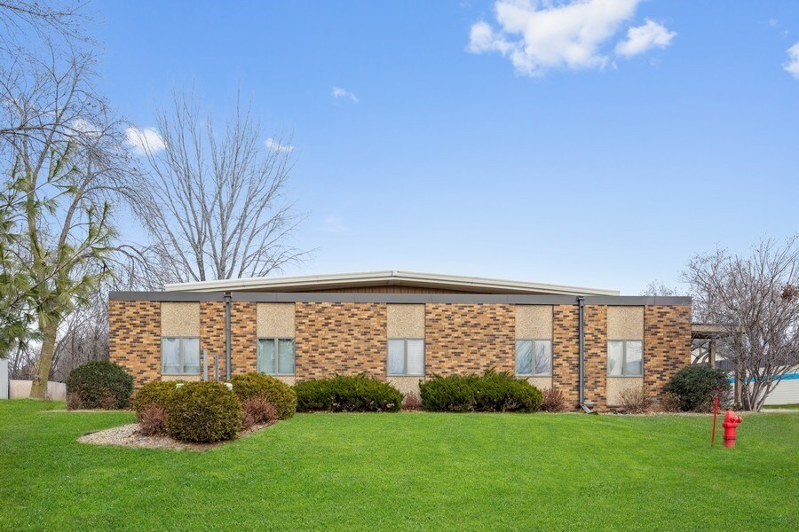 725 Spiral Blvd, Hastings, MN for lease Building Photo- Image 1 of 5