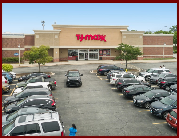 351-375 S Weber Rd, Romeoville, IL for sale - Building Photo - Image 3 of 7