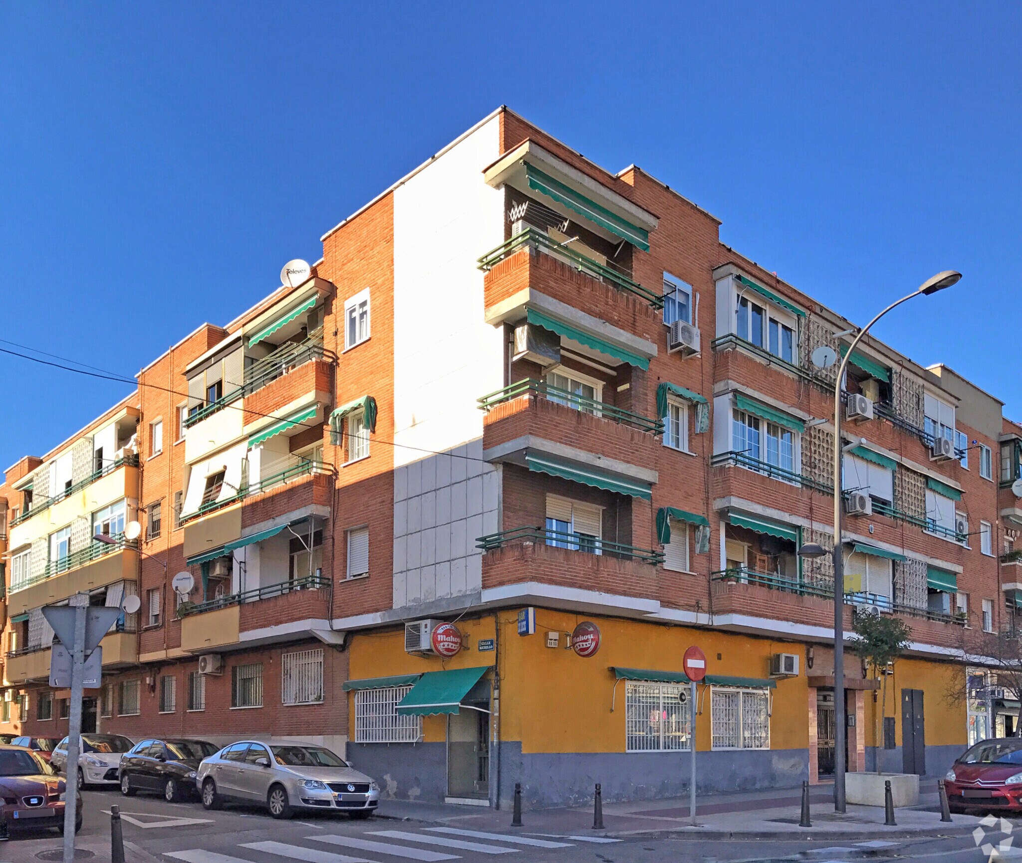 Calle Ferrocarril, 52, Getafe, Madrid for sale Primary Photo- Image 1 of 1