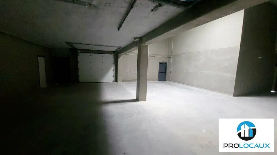 Office in Longueau for lease Building Photo- Image 1 of 6