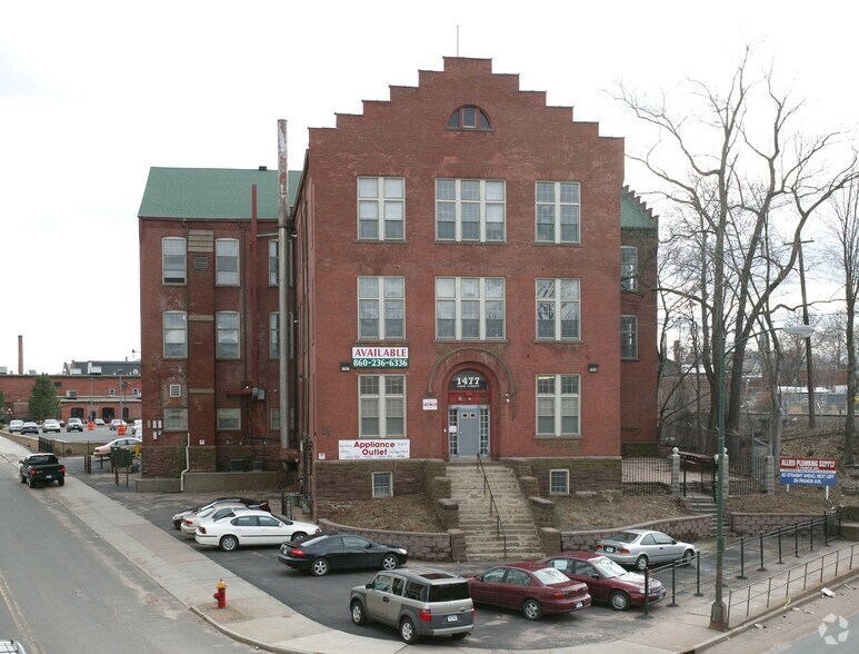 1477 Park St, Hartford, CT for sale - Building Photo - Image 1 of 1