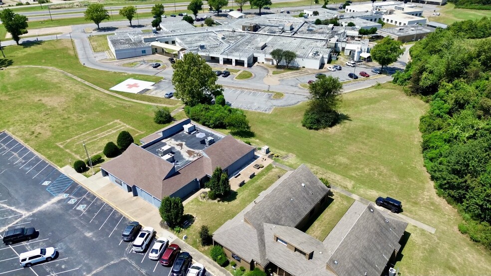 810 Newman Dr, Helena, AR for sale - Aerial - Image 3 of 29