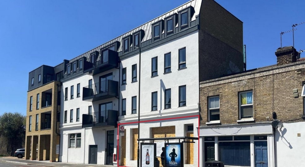 645 Kingston Rd, London for lease - Primary Photo - Image 1 of 1