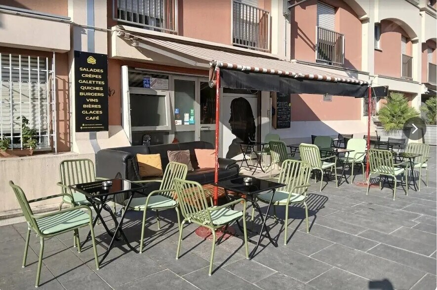 Retail in Nice for sale - Building Photo - Image 3 of 4