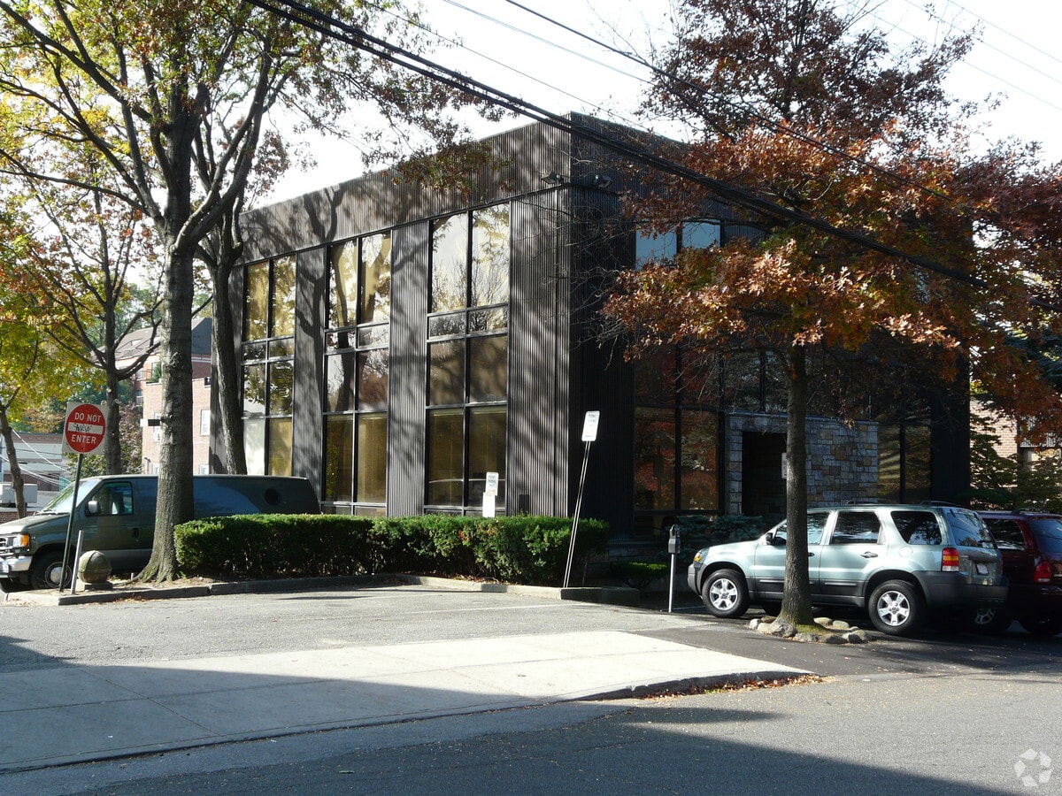 200 Summerfield St Scarsdale Ny 10583 Office For Lease Loopnet Com