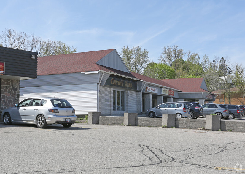 355 Erb St, Waterloo, ON for sale - Primary Photo - Image 1 of 1