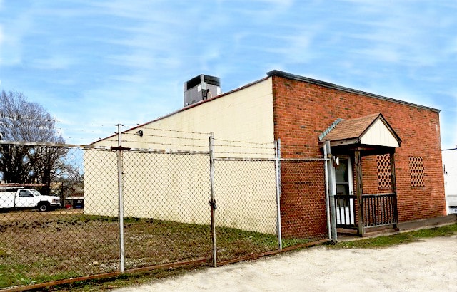 2714 Florida Ave, Norfolk, VA for lease - Primary Photo - Image 1 of 10