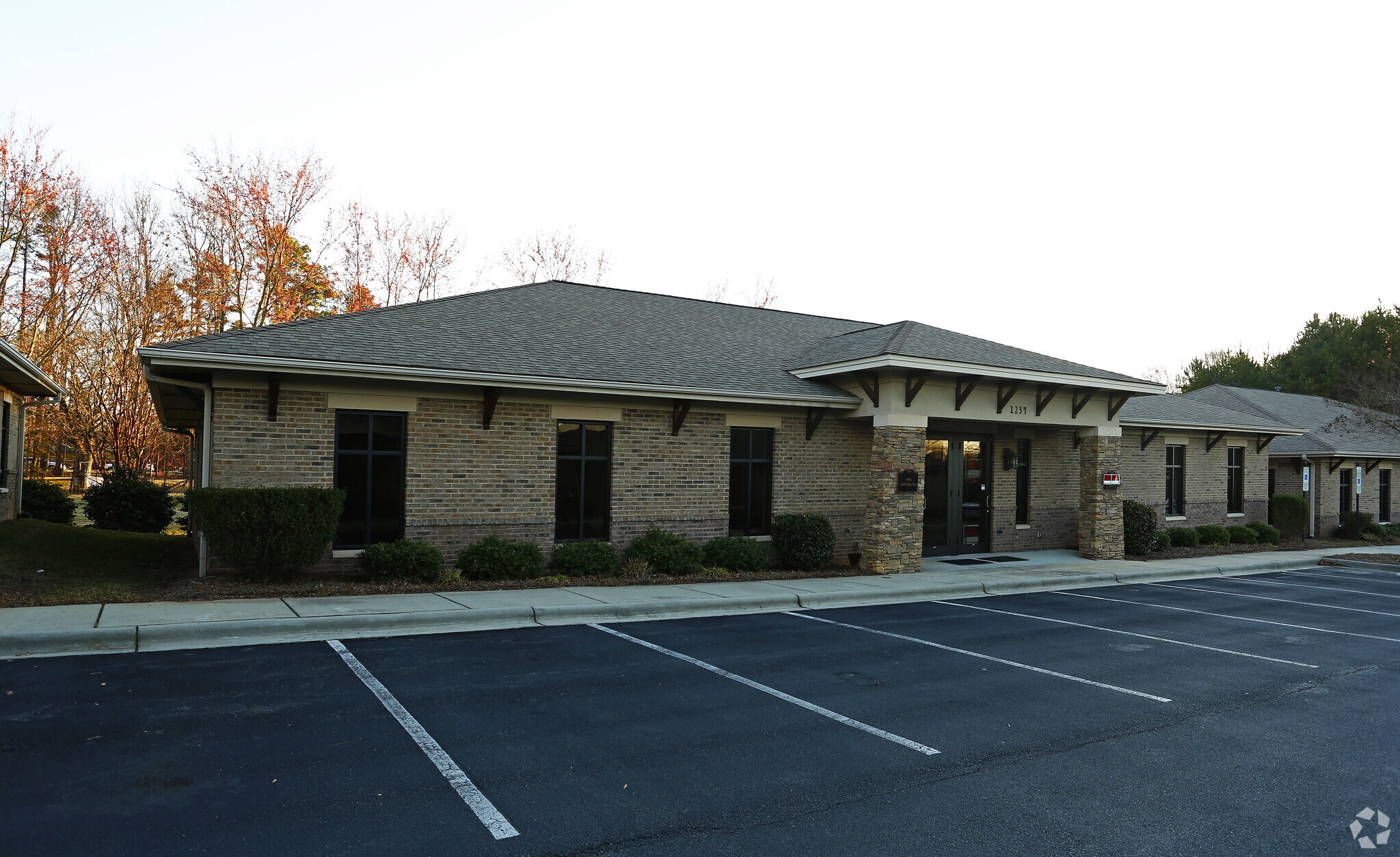 1234 Mann Dr, Matthews, NC for sale Building Photo- Image 1 of 1