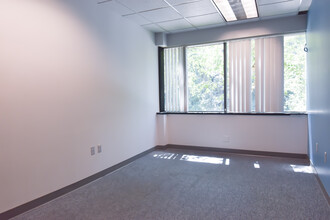 12901 SE 97th Ave, Clackamas, OR for lease Interior Photo- Image 1 of 6