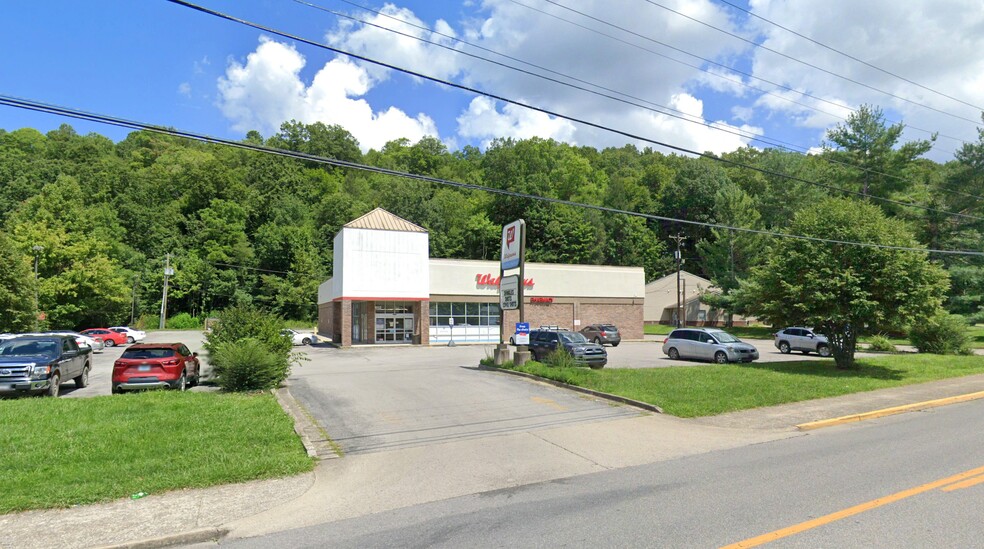 2307 E Main St, Cumberland, KY for lease - Primary Photo - Image 1 of 3