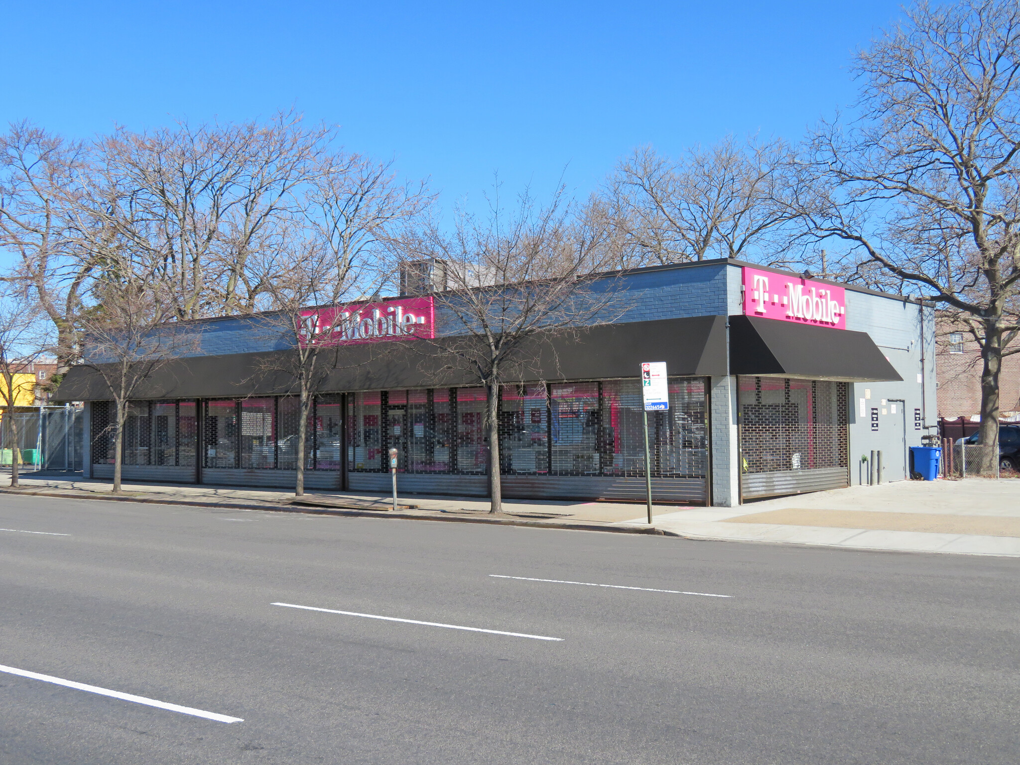 2401 Flatbush Ave, Brooklyn, NY for lease Primary Photo- Image 1 of 4