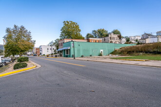 502 First St, Shenandoah, VA for lease Building Photo- Image 2 of 21