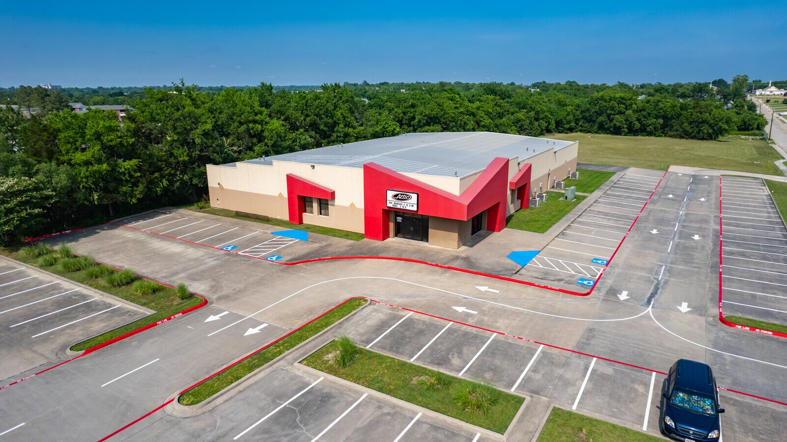 5605 Sayle St, Greenville, TX 75402