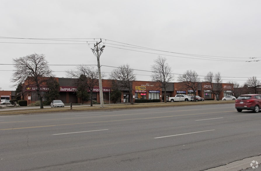 2901 Steeles Ave W, Toronto, ON for lease - Building Photo - Image 3 of 6