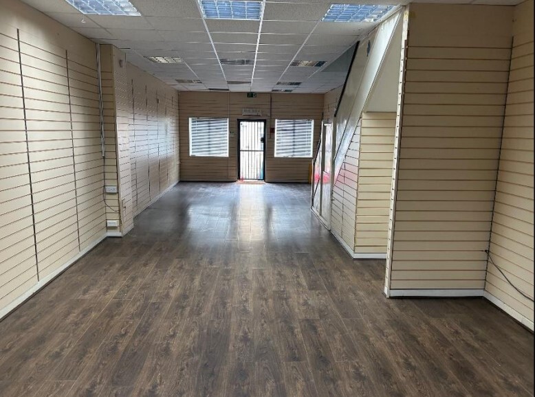 7 Market Sq, Shipley for lease Interior Photo- Image 1 of 1