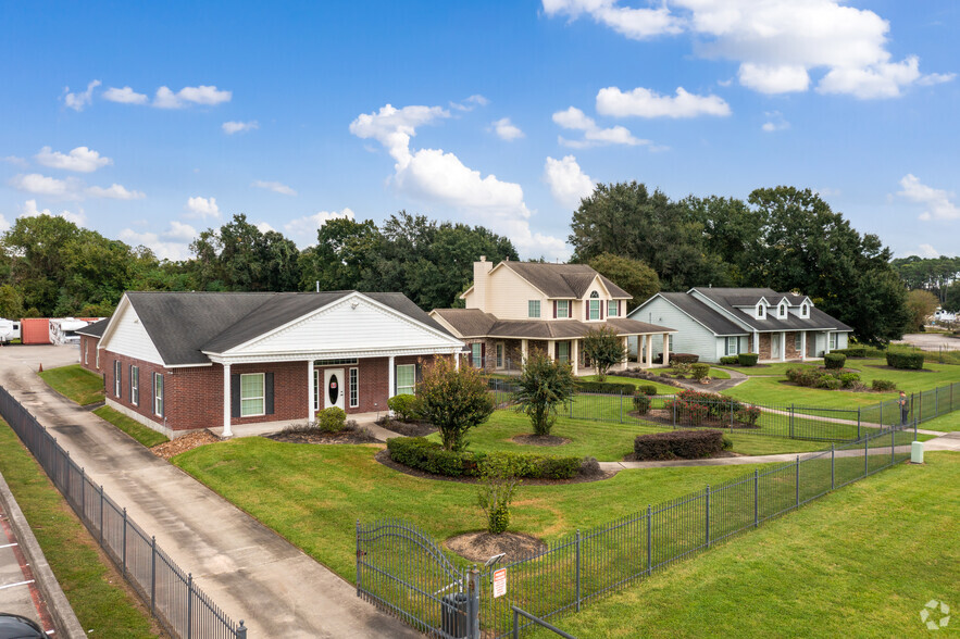 14504 North Fwy, Houston, TX for sale - Primary Photo - Image 1 of 33