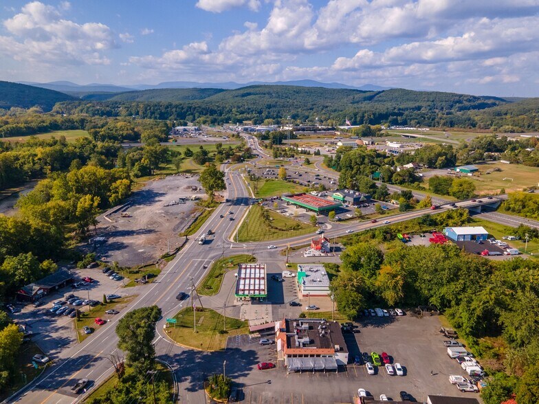 620 Washington Ave, Kingston, NY 12401