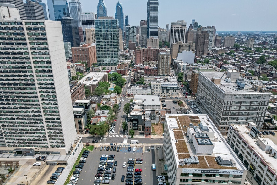 2301 Walnut St, Philadelphia, PA for lease - Building Photo - Image 2 of 14