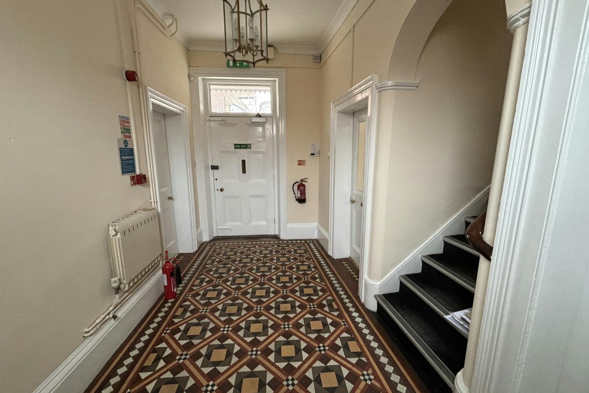 90 High St, Newmarket for sale Interior Photo- Image 1 of 11