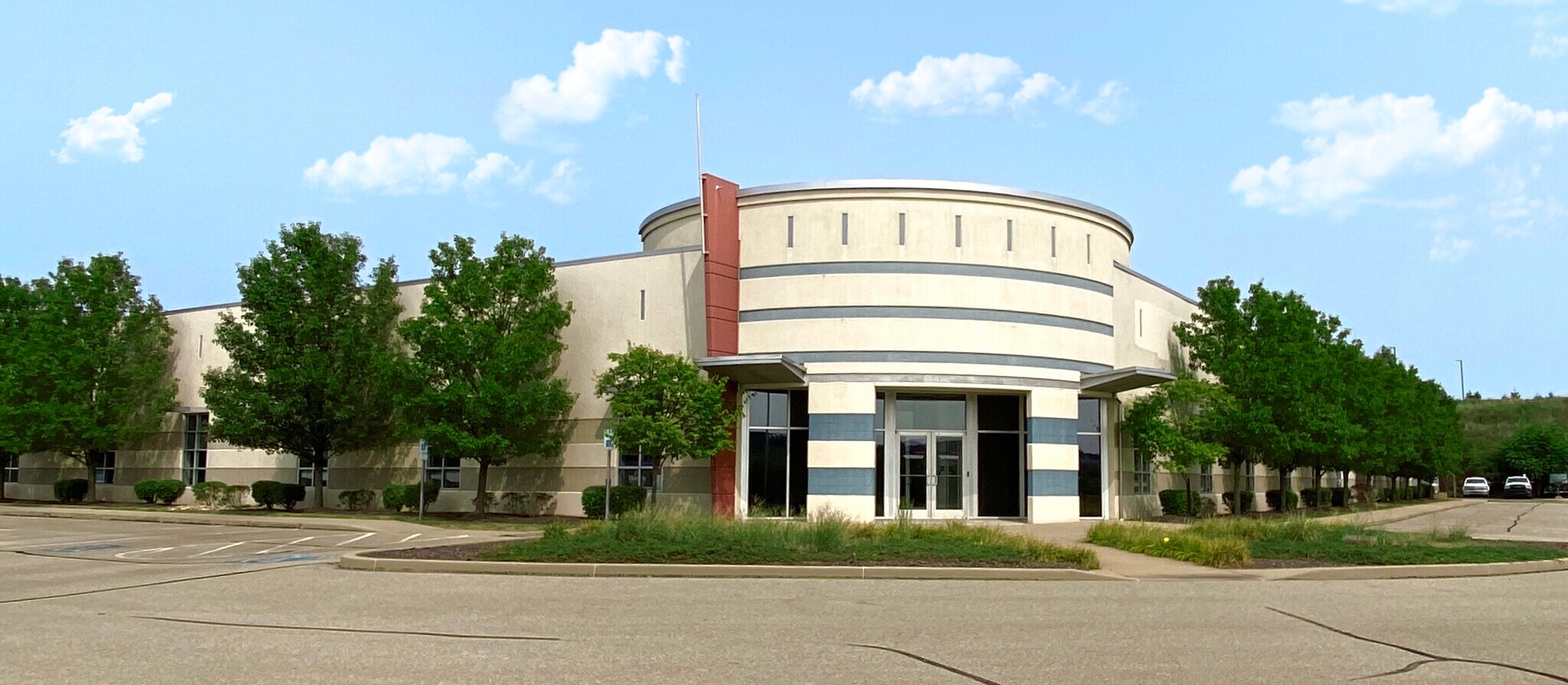 200 Evergreene Dr, Waynesburg, PA 15370