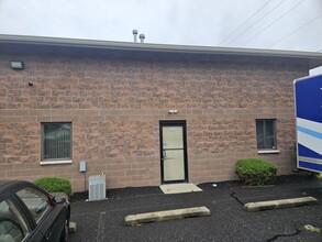 154 Cooper Rd, West Berlin, NJ for lease Building Photo- Image 2 of 8