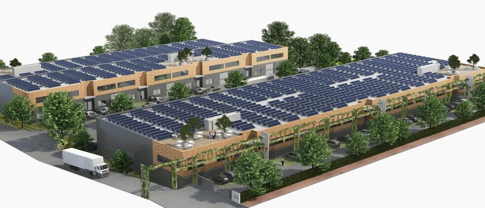 Industrial in Osny for lease - Building Photo - Image 2 of 6