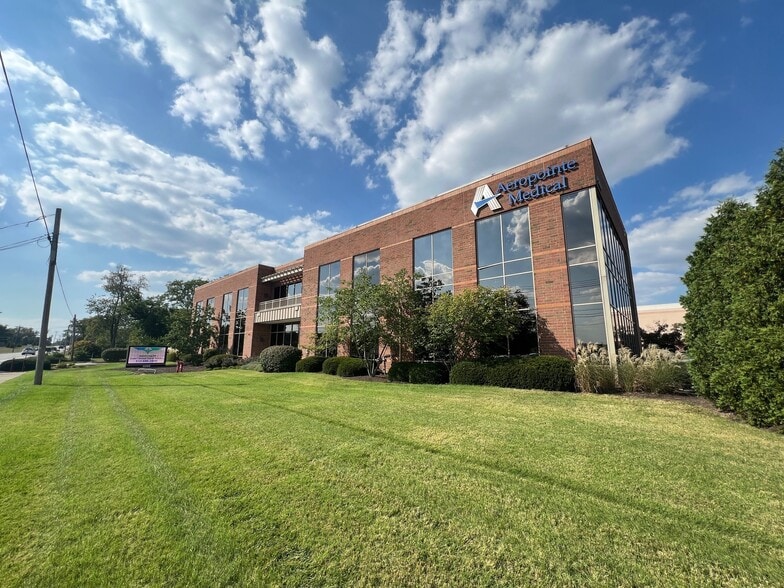 4260 Glendale Milford Rd, Blue Ash, OH for lease - Building Photo - Image 1 of 24