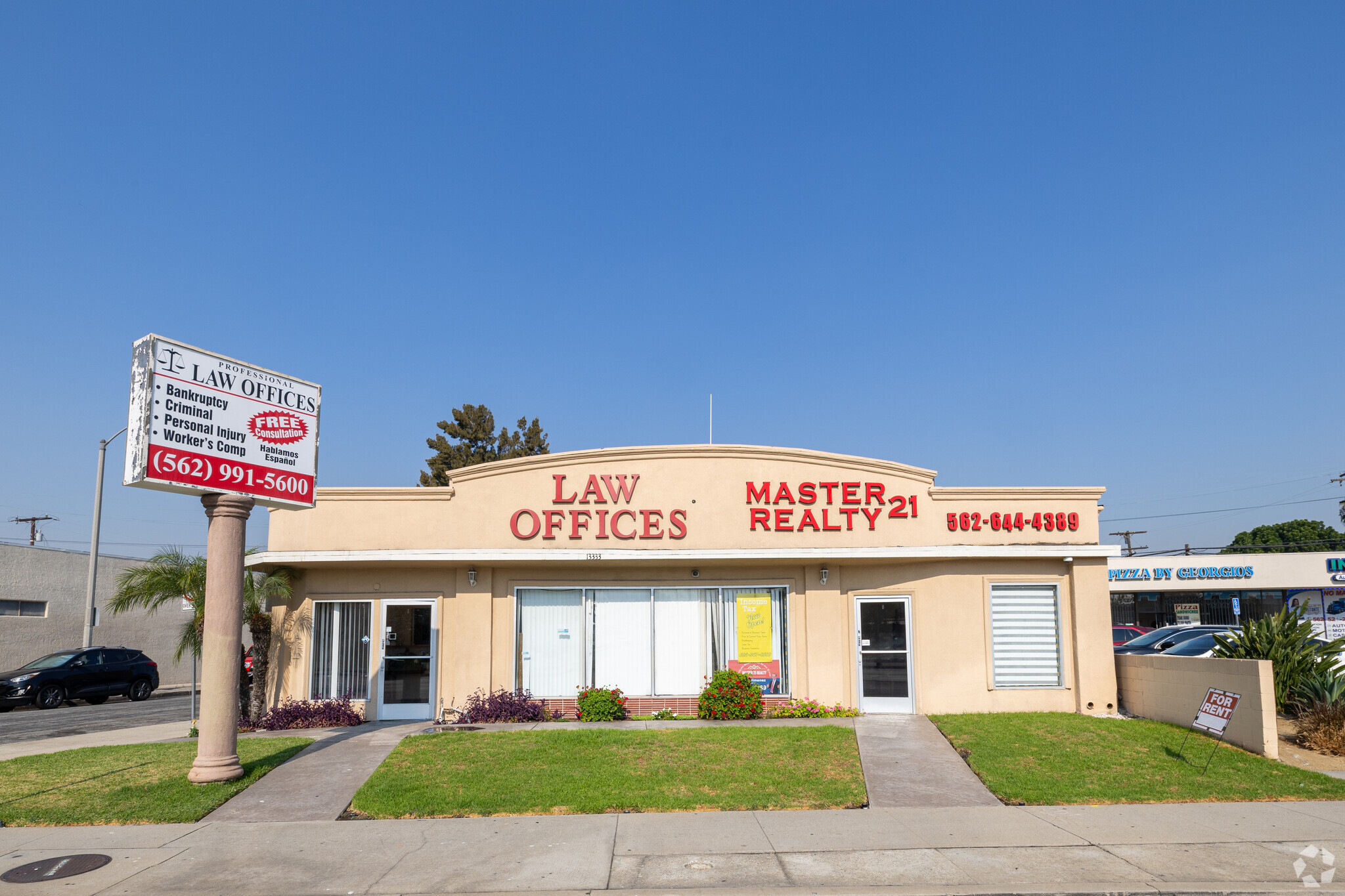 13333 paramount Blvd, South Gate, CA for lease Primary Photo- Image 1 of 9