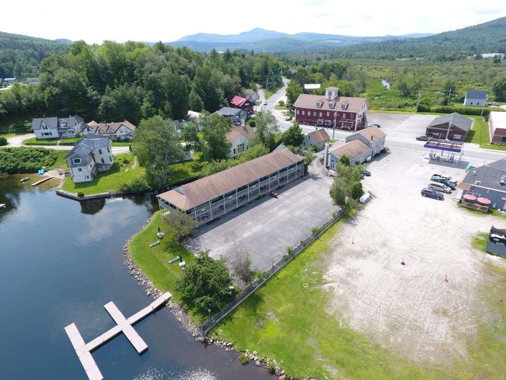127 Cross St, Island Pond, VT for sale Primary Photo- Image 1 of 1