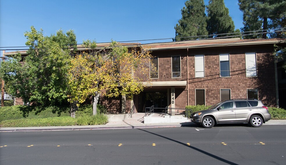 1840 San Miguel Dr, Walnut Creek, CA for sale - Primary Photo - Image 1 of 4