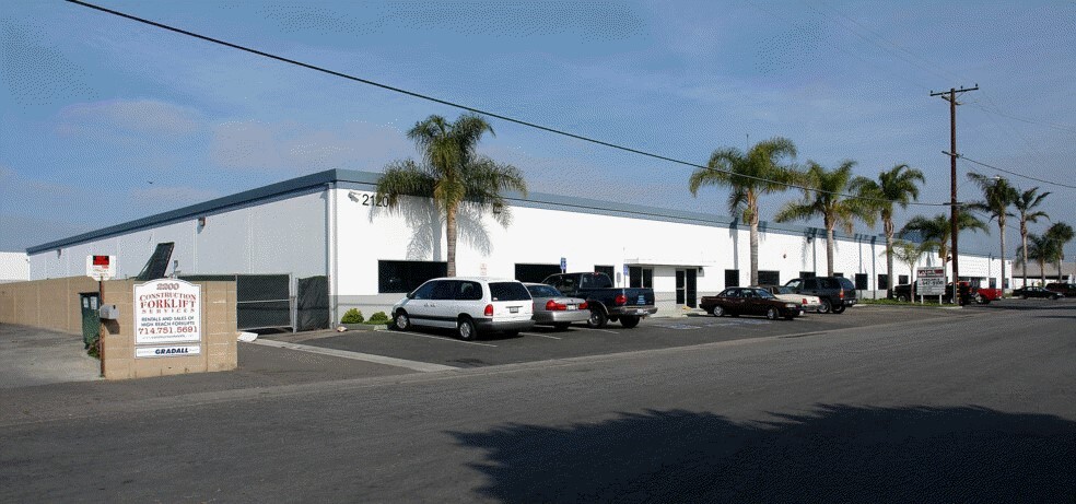 2100-2120 S Susan St, Santa Ana, CA for sale - Building Photo - Image 1 of 3